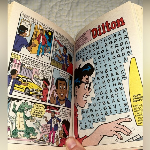 📚BOOK SALE 5 for $20📚 Pals and Gals Double Digest No. 47 March 2000 - Picture 6 of 10